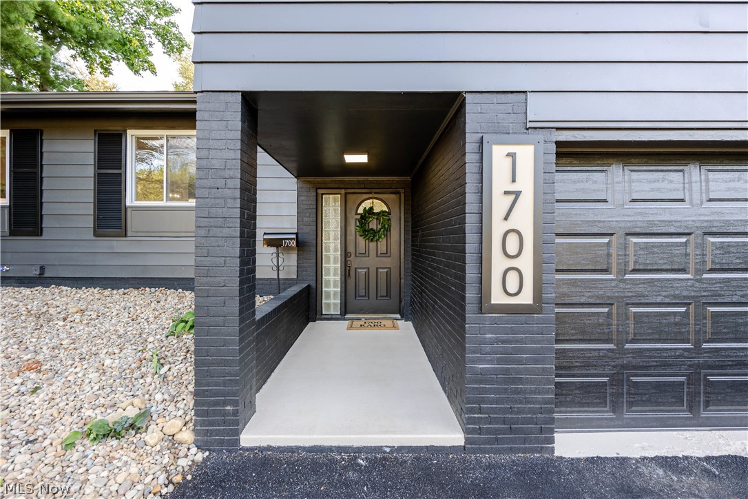 1700 Karg Drive Akron OH 44313