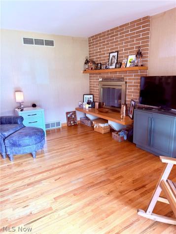 2659 Laforce Drive Akron OH 44319
