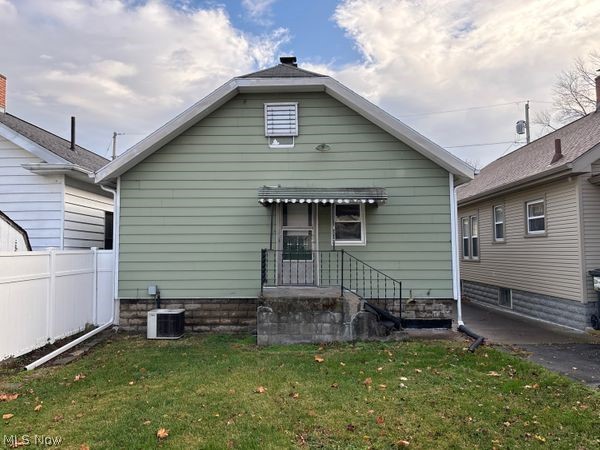609 Harrison Street Sandusky OH 44870