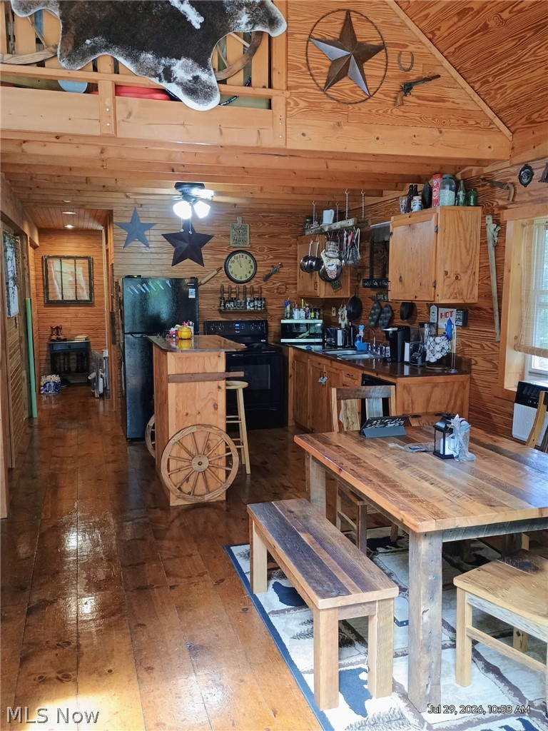 86195 Sandhill Road Hopedale OH 43976