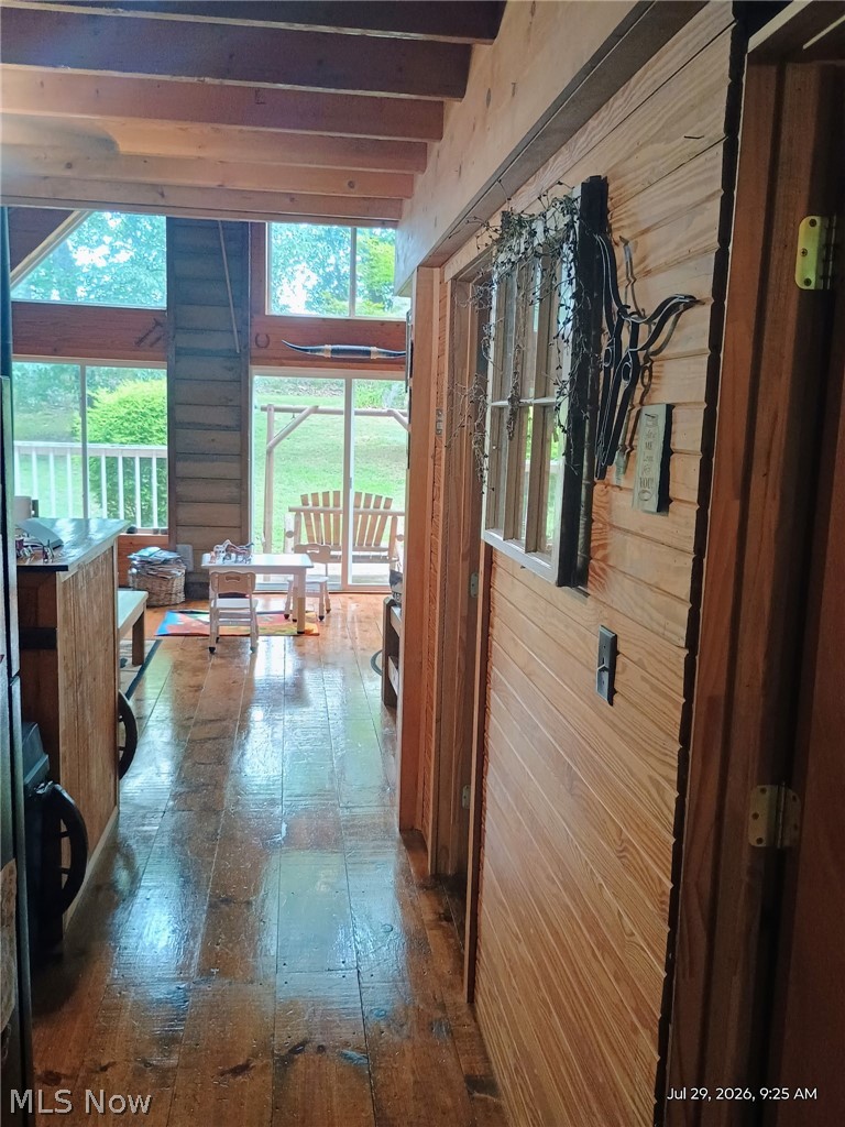86195 Sandhill Road Hopedale OH 43976