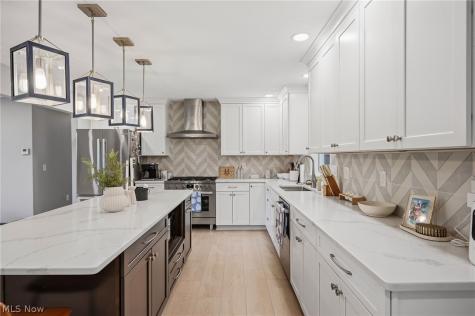 19474 Benbow Road Strongsville OH 44136