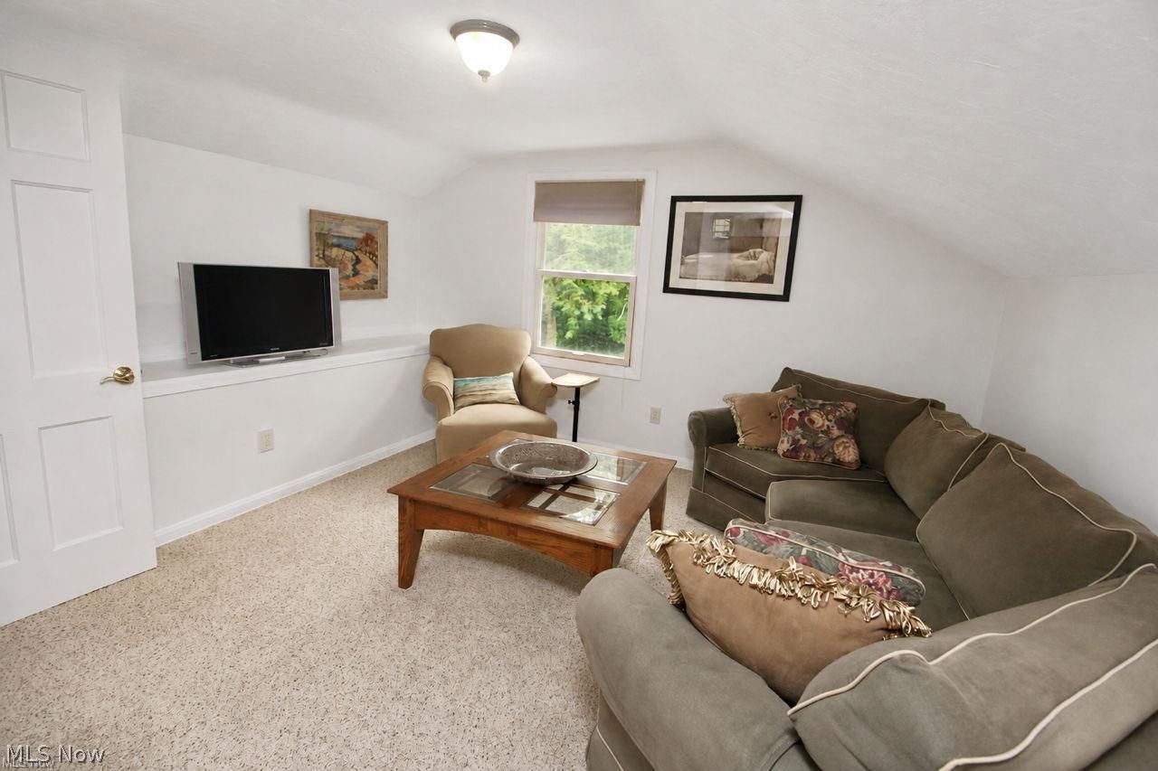 4030 Som Center Road Moreland Hills OH 44022