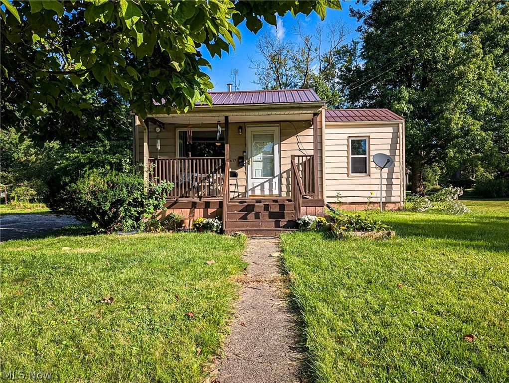 417 Douglas Street NE Warren OH 44483