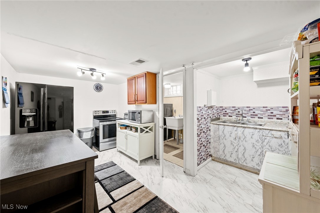 6611 Dartworth Drive Parma OH 44129