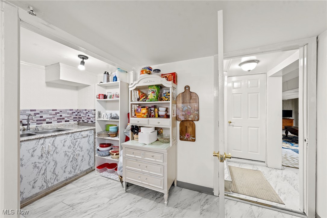 6611 Dartworth Drive Parma OH 44129