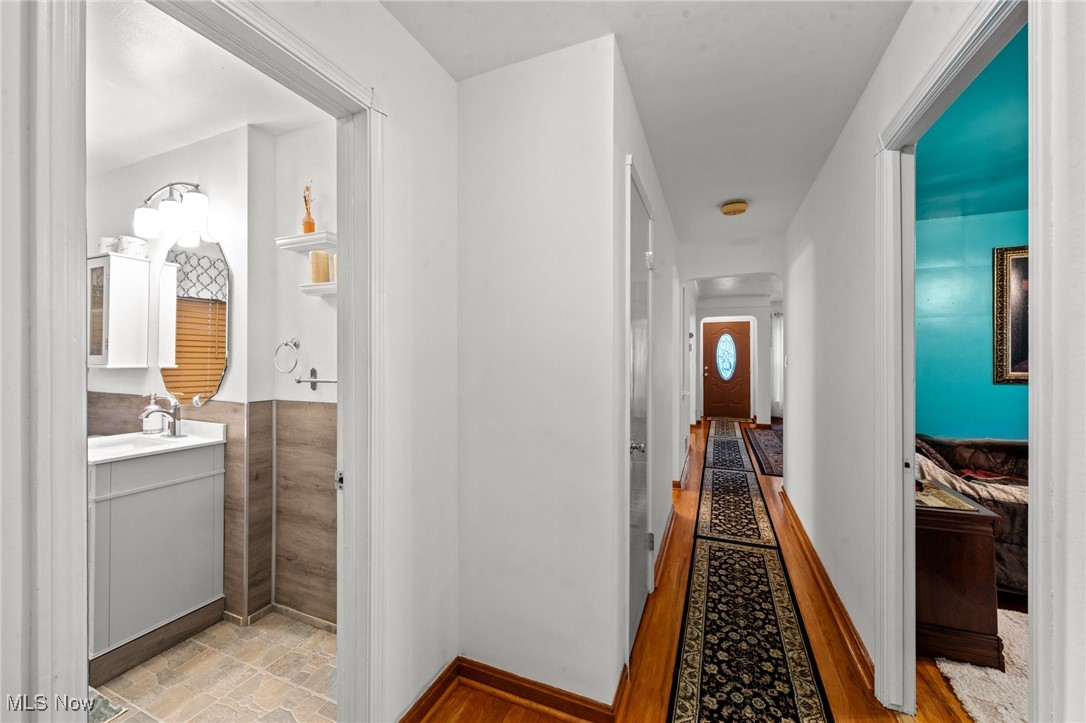 6611 Dartworth Drive Parma OH 44129