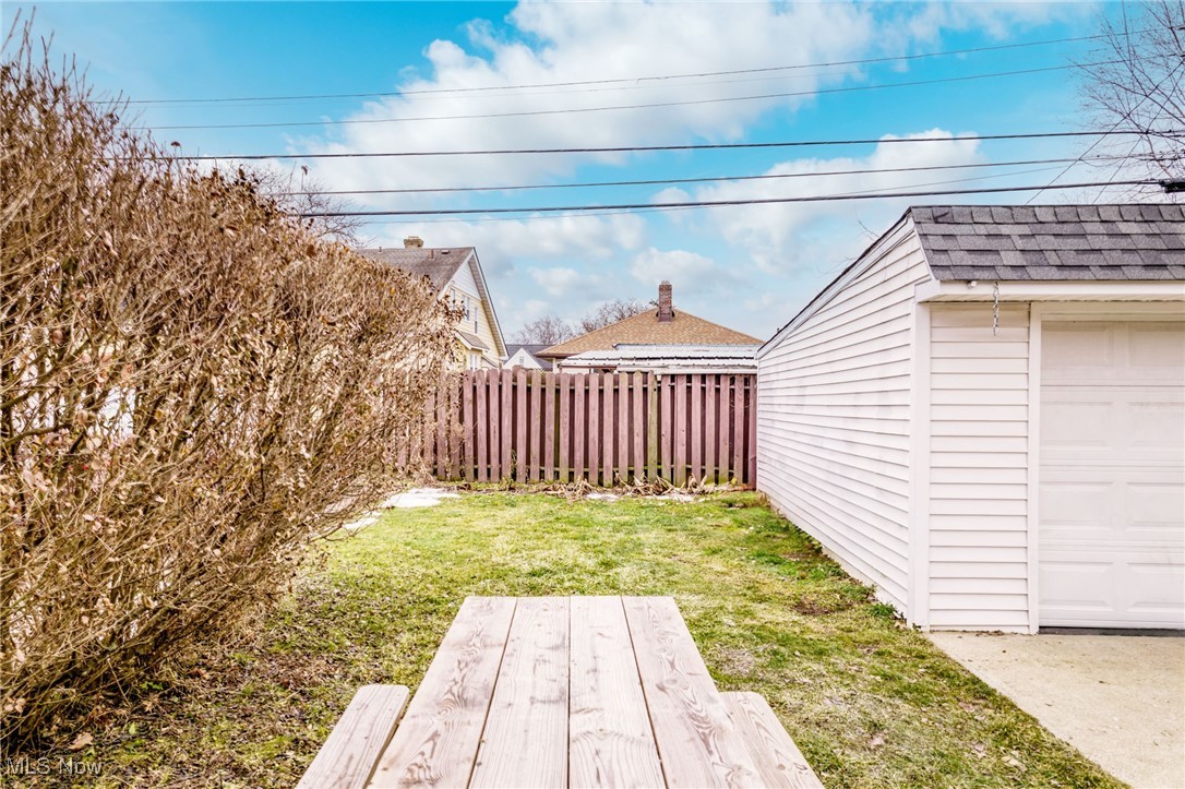 6611 Dartworth Drive Parma OH 44129