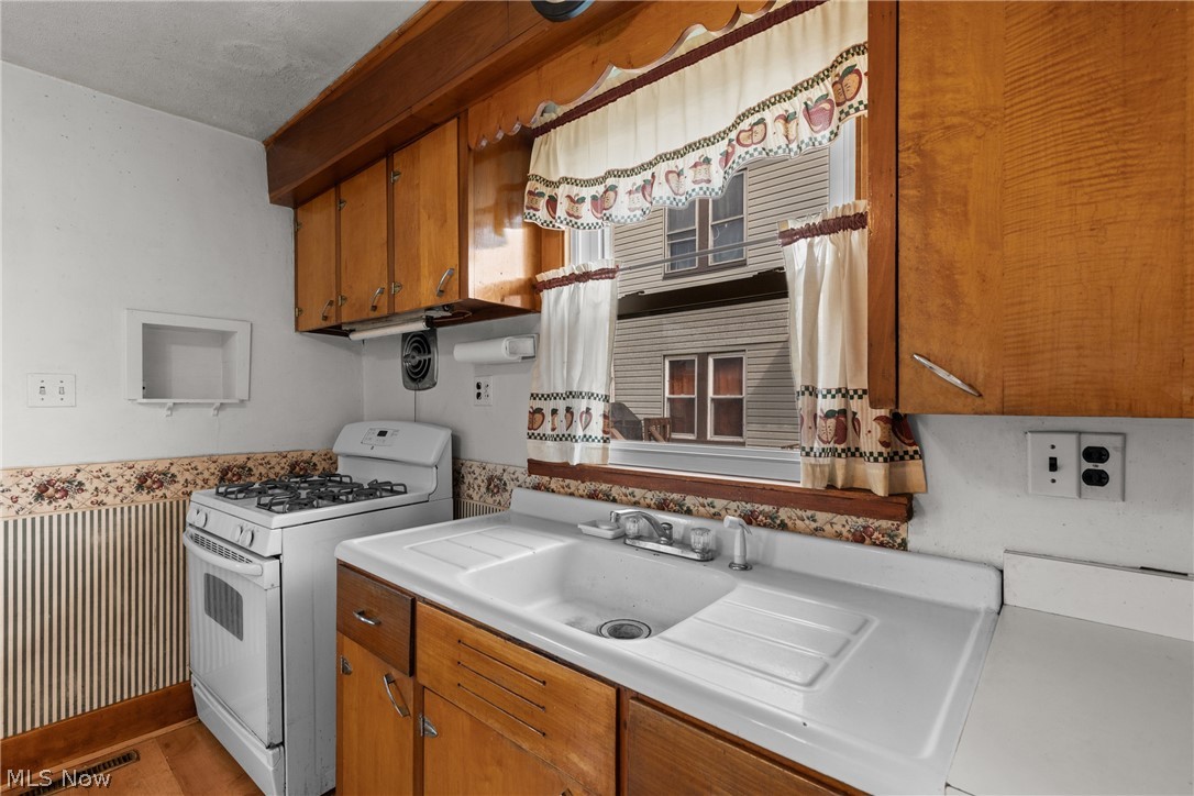 4033 Belmont Avenue Shadyside OH 43947