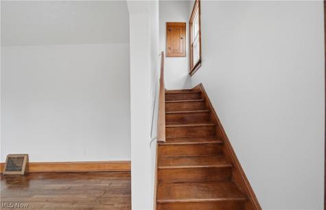 1009 Pardee Avenue Akron OH 44306