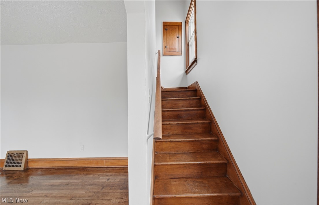 1009 Pardee Avenue Akron OH 44306