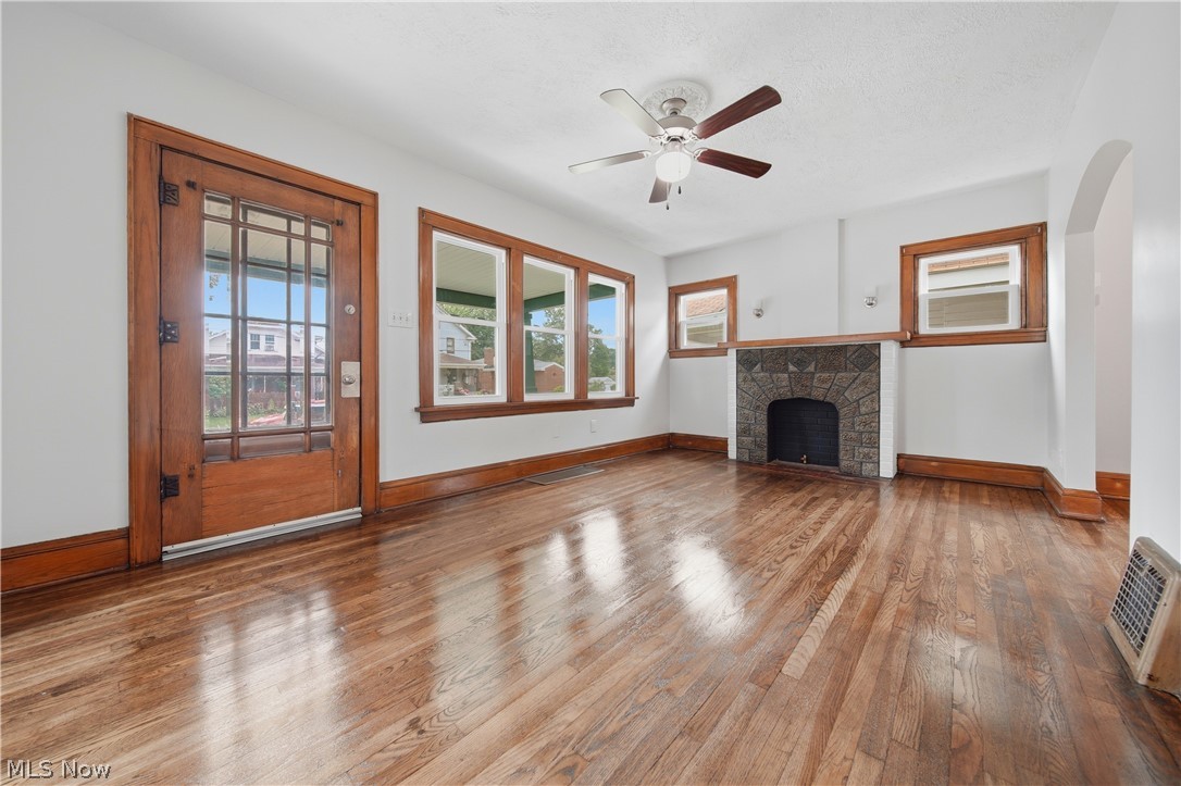 1009 Pardee Avenue Akron OH 44306