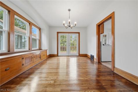 1009 Pardee Avenue Akron OH 44306