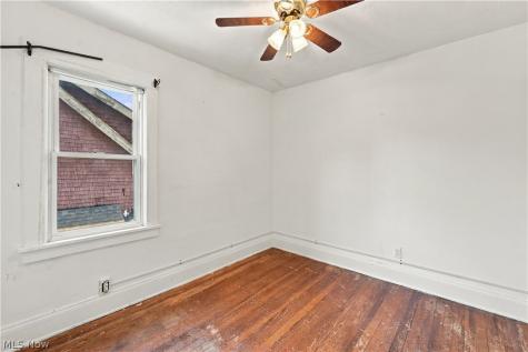 4018 Gifford Avenue Cleveland OH 44109