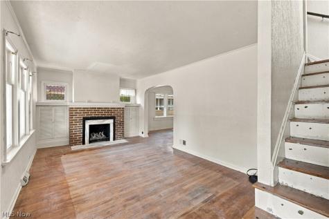 4018 Gifford Avenue Cleveland OH 44109