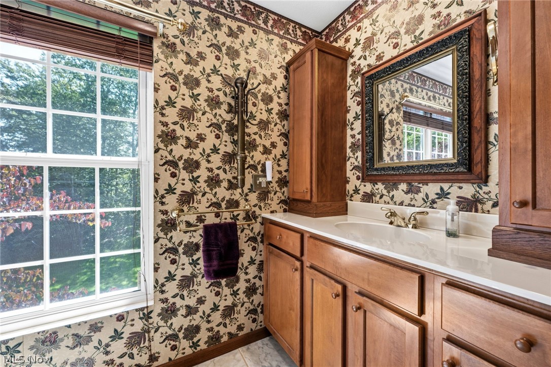 8550 Old State Road Chardon OH 44024