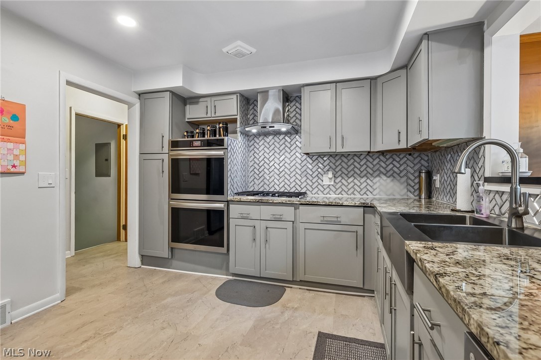 21299 S Woodland Road Shaker Heights OH 44122