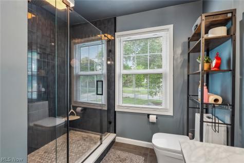 21299 S Woodland Road Shaker Heights OH 44122