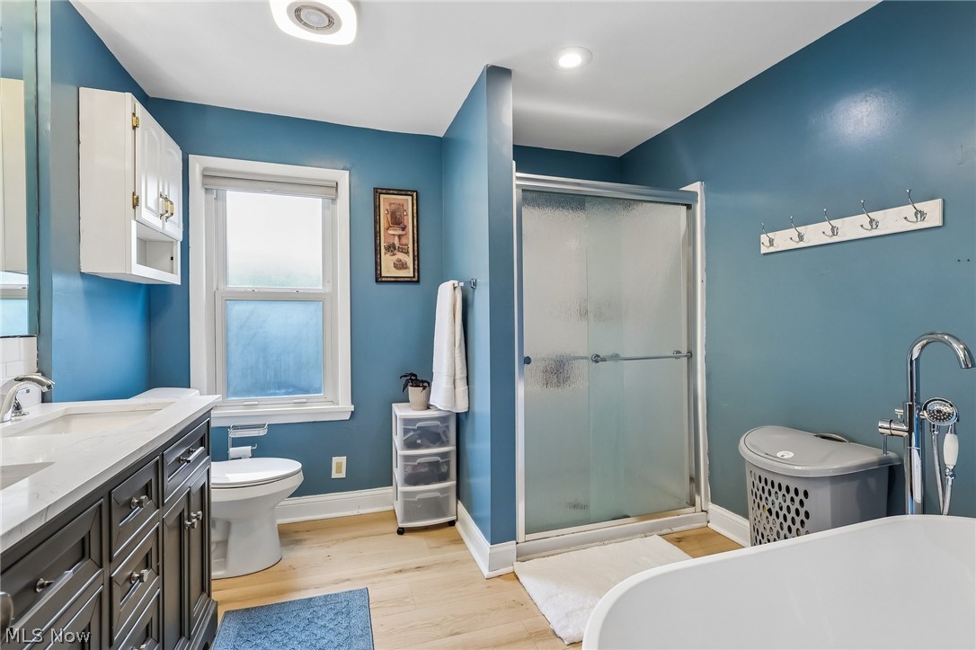 21299 S Woodland Road Shaker Heights OH 44122