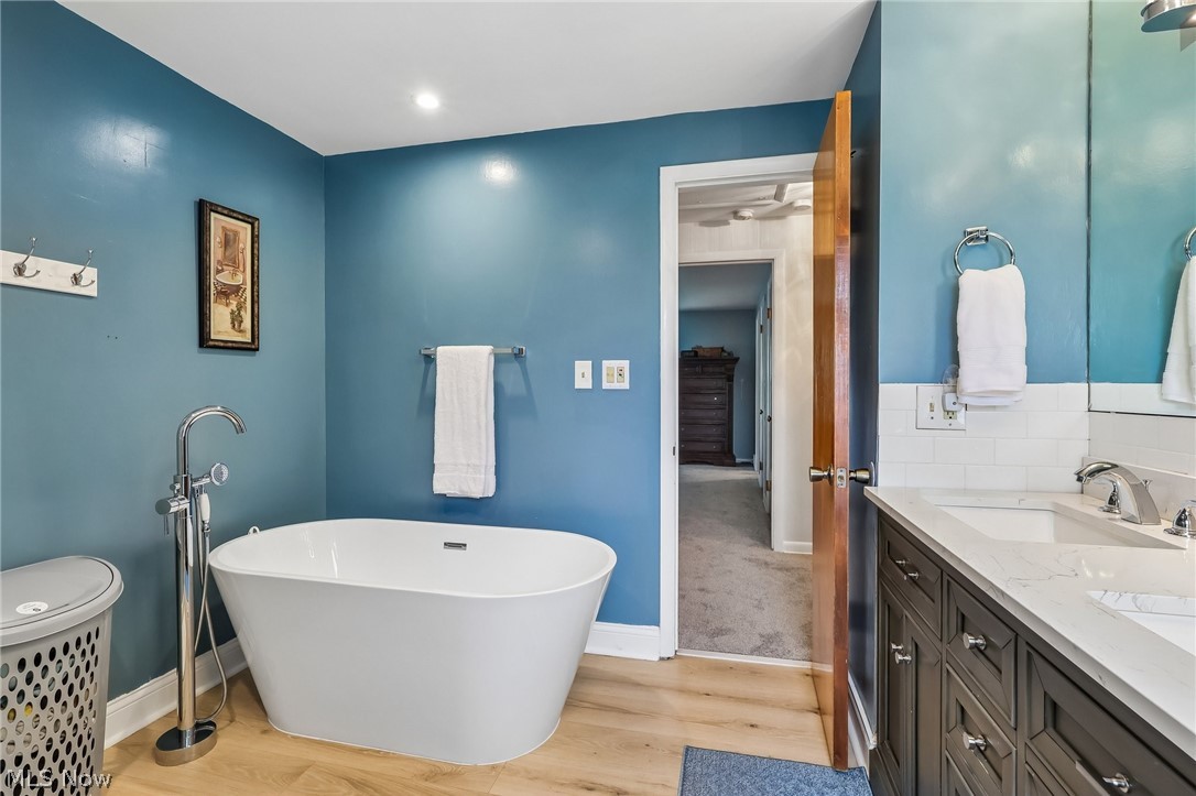 21299 S Woodland Road Shaker Heights OH 44122