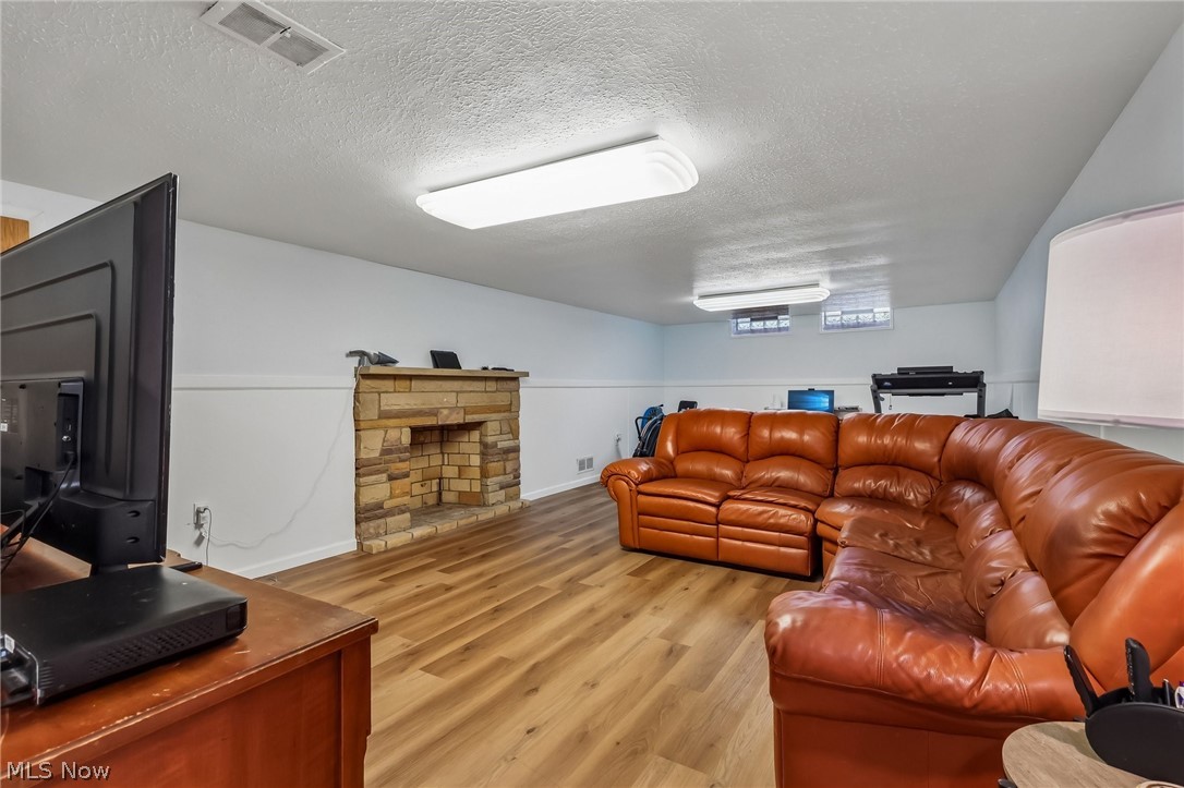 21299 S Woodland Road Shaker Heights OH 44122