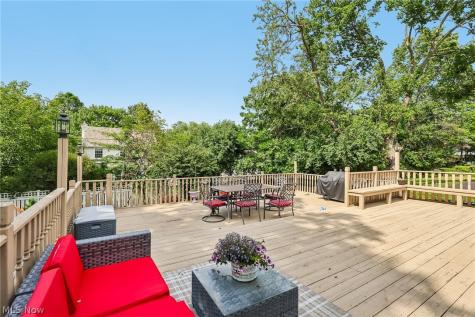 21299 S Woodland Road Shaker Heights OH 44122