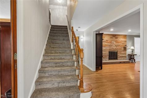 21299 S Woodland Road Shaker Heights OH 44122