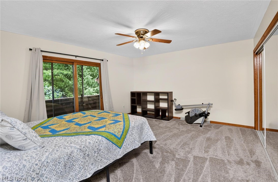 1190 Trails Edge Drive Hubbard OH 44425