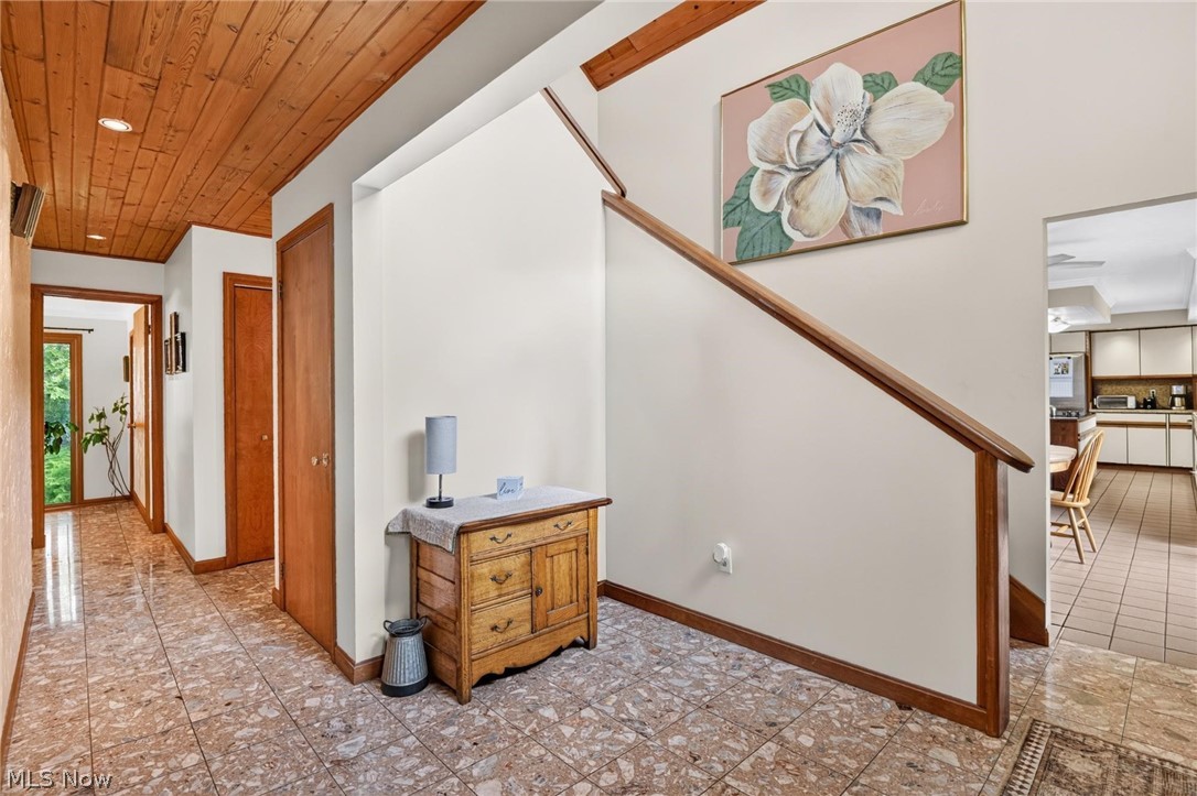 1190 Trails Edge Drive Hubbard OH 44425