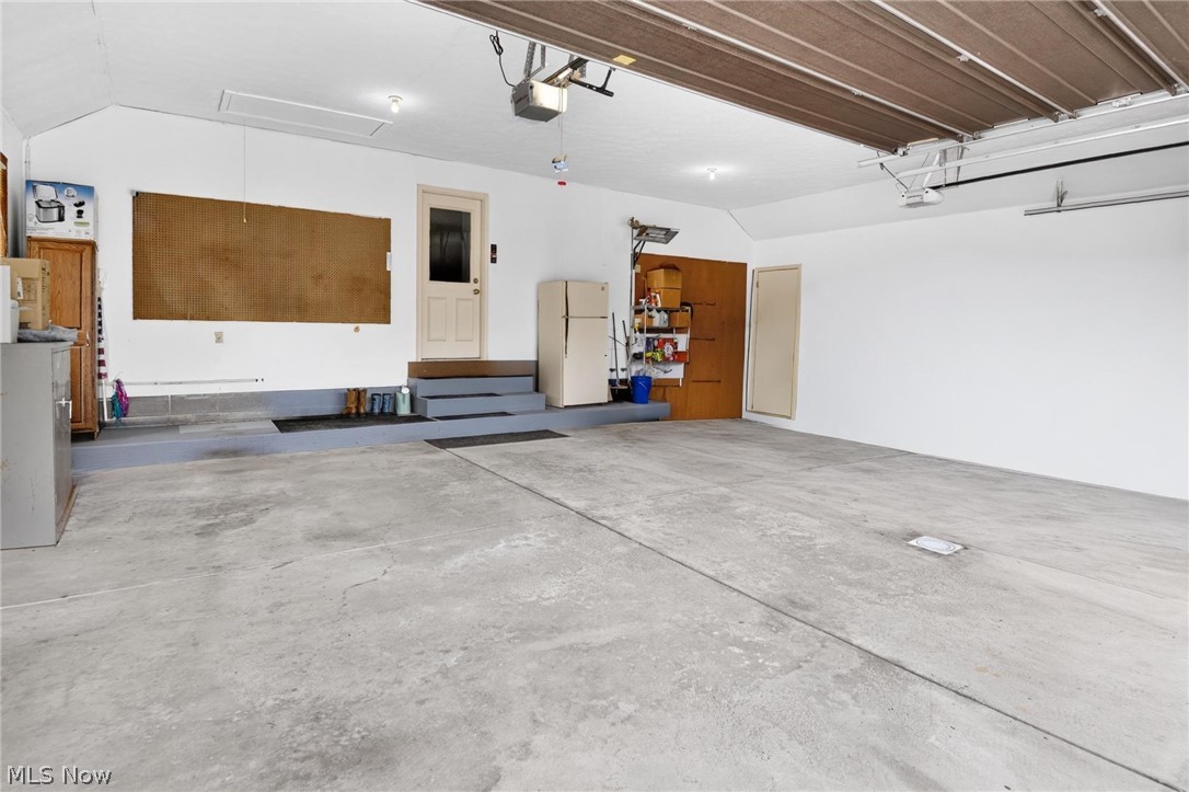 1190 Trails Edge Drive Hubbard OH 44425
