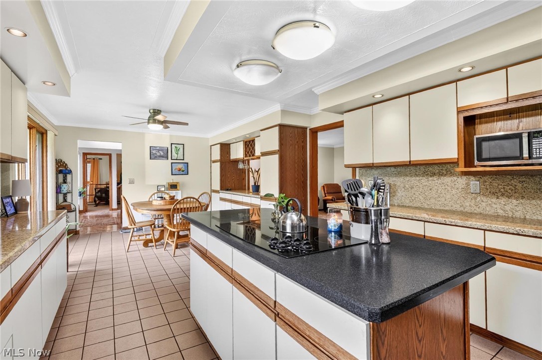 1190 Trails Edge Drive Hubbard OH 44425