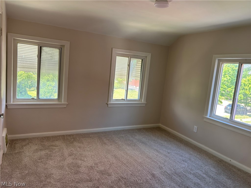 3381 Sutton Road Shaker Heights OH 44120