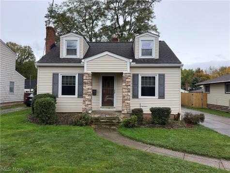 23481 Clifford Drive North Olmsted OH 44070