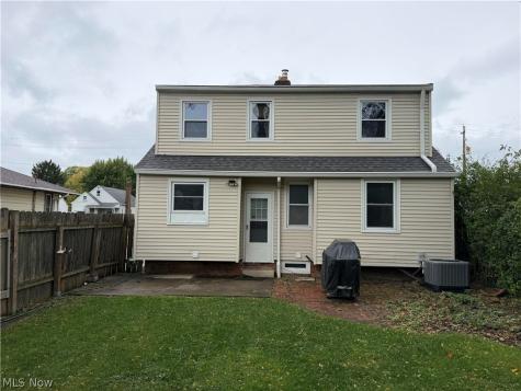 23481 Clifford Drive North Olmsted OH 44070