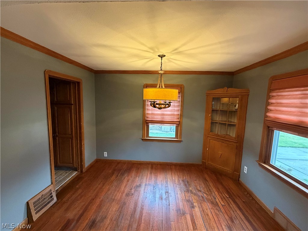 23481 Clifford Drive North Olmsted OH 44070