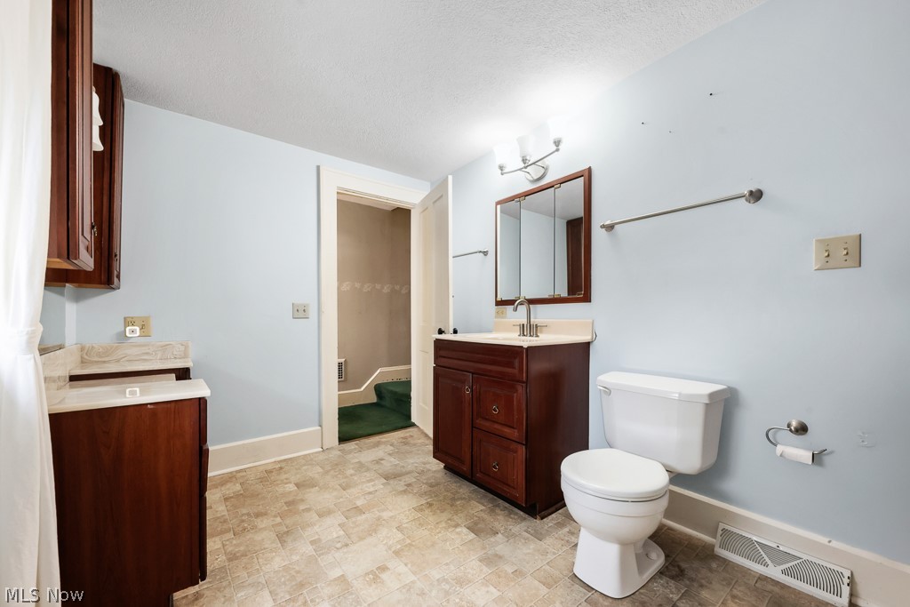 2145 Cherry Avenue Alliance OH 44601