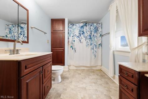 2145 Cherry Avenue Alliance OH 44601