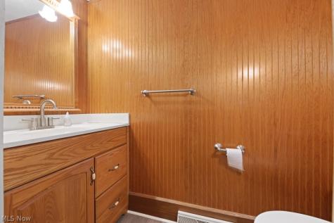 2145 Cherry Avenue Alliance OH 44601