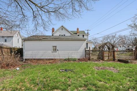 2145 Cherry Avenue Alliance OH 44601