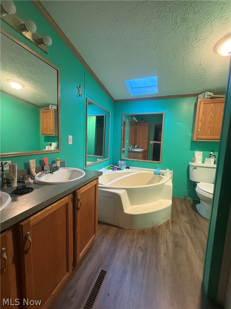 541 Allen Court Coshocton OH 43812