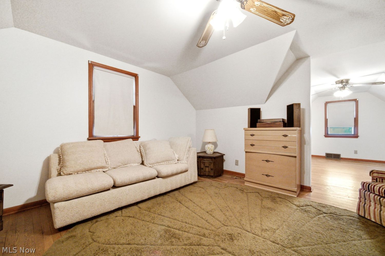 17829 Dillewood Road Cleveland OH 44119