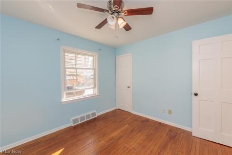 3662 W 116th Street Cleveland OH 44111