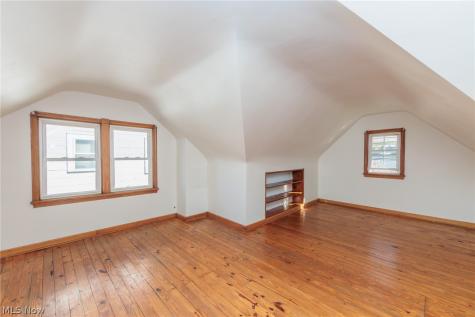 3662 W 116th Street Cleveland OH 44111