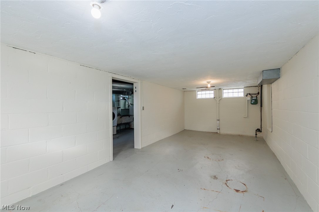 3662 W 116th Street Cleveland OH 44111