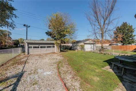 3662 W 116th Street Cleveland OH 44111