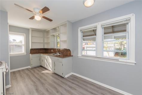 3662 W 116th Street Cleveland OH 44111
