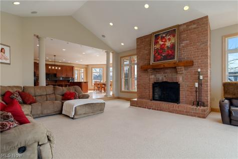 15644 Marshallville Street NW Canal Fulton OH 44614