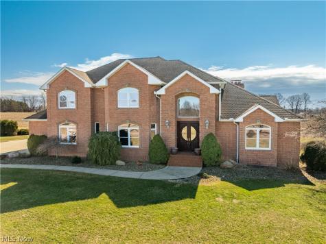 15644 Marshallville Street NW Canal Fulton OH 44614
