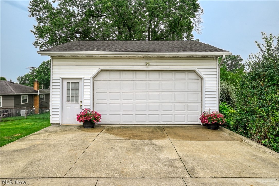 650 Prentiss Avenue Akron OH 44306