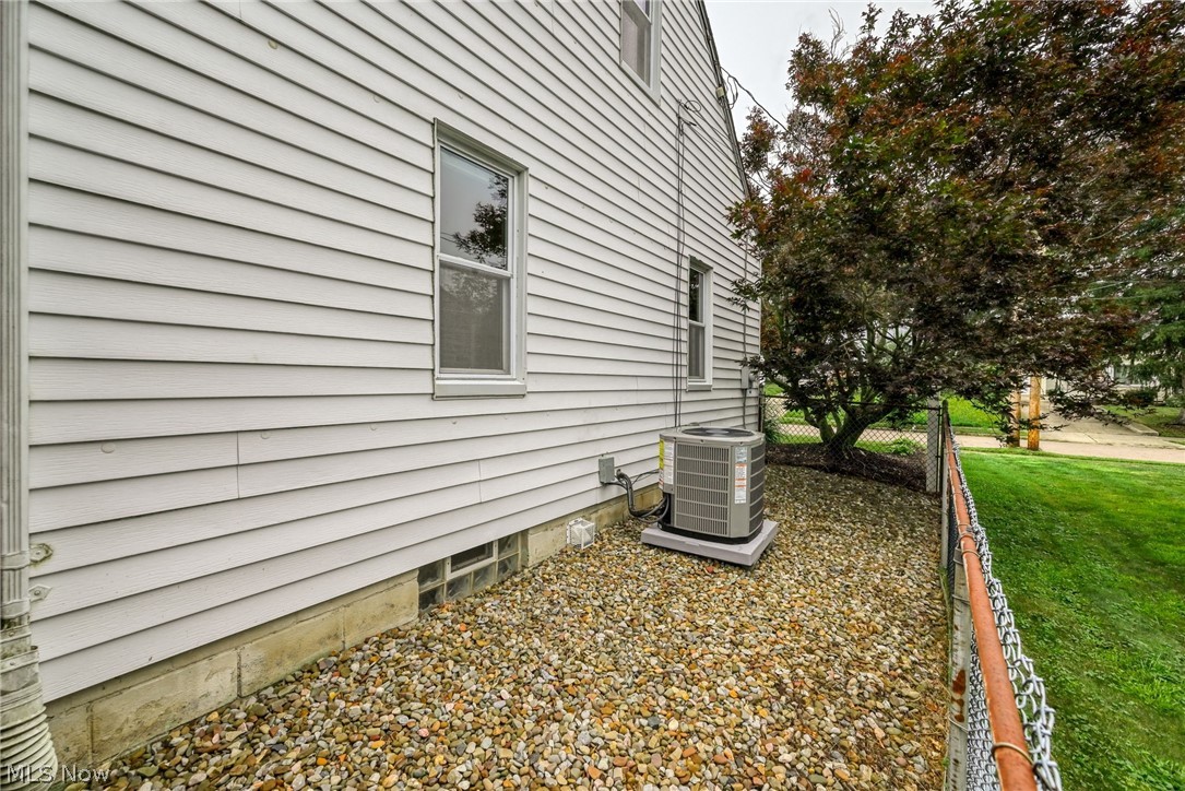 650 Prentiss Avenue Akron OH 44306
